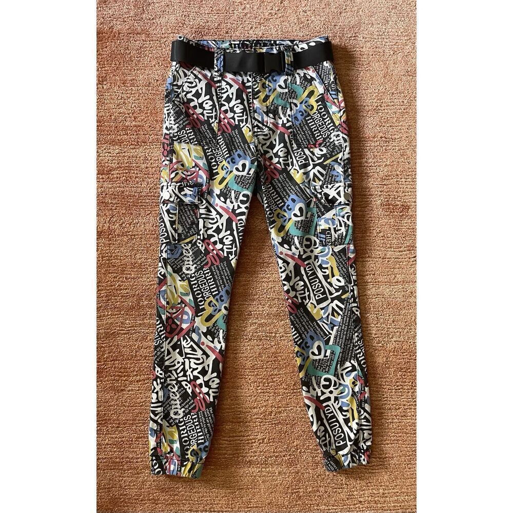V.I.P. Graffiti Print Women’s Stretch Cargo Joggers Pants Size 5/6